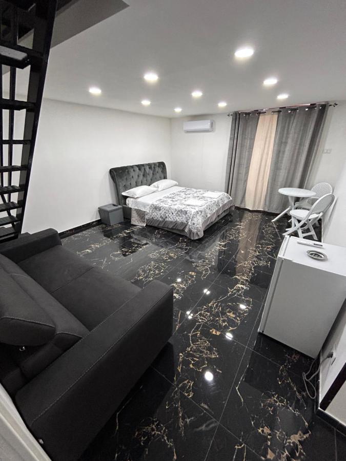 Giovanni Luxury Suites Napoli Exterior foto