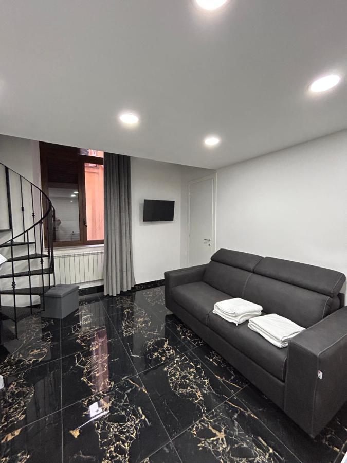 Giovanni Luxury Suites Napoli Exterior foto