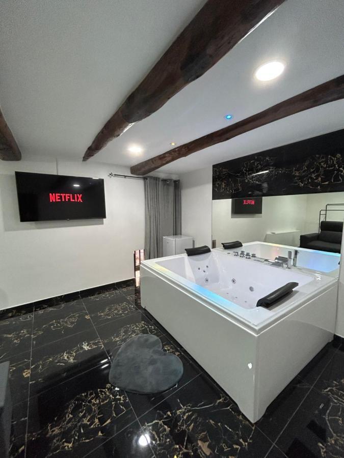 Giovanni Luxury Suites Napoli Exterior foto