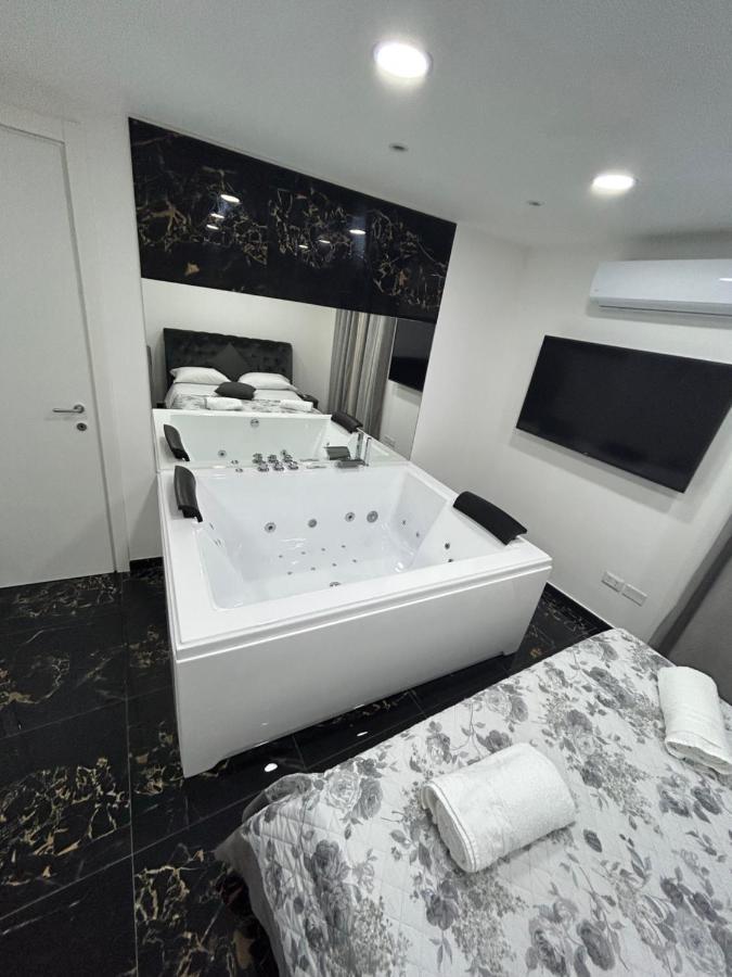 Giovanni Luxury Suites Napoli Exterior foto