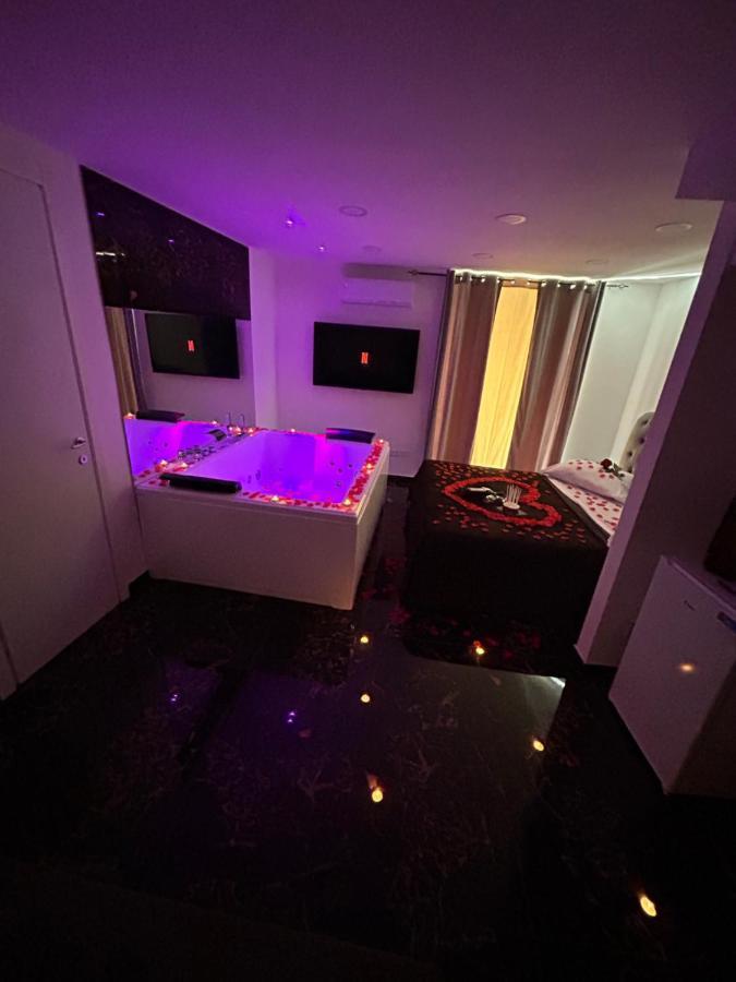 Giovanni Luxury Suites Napoli Exterior foto