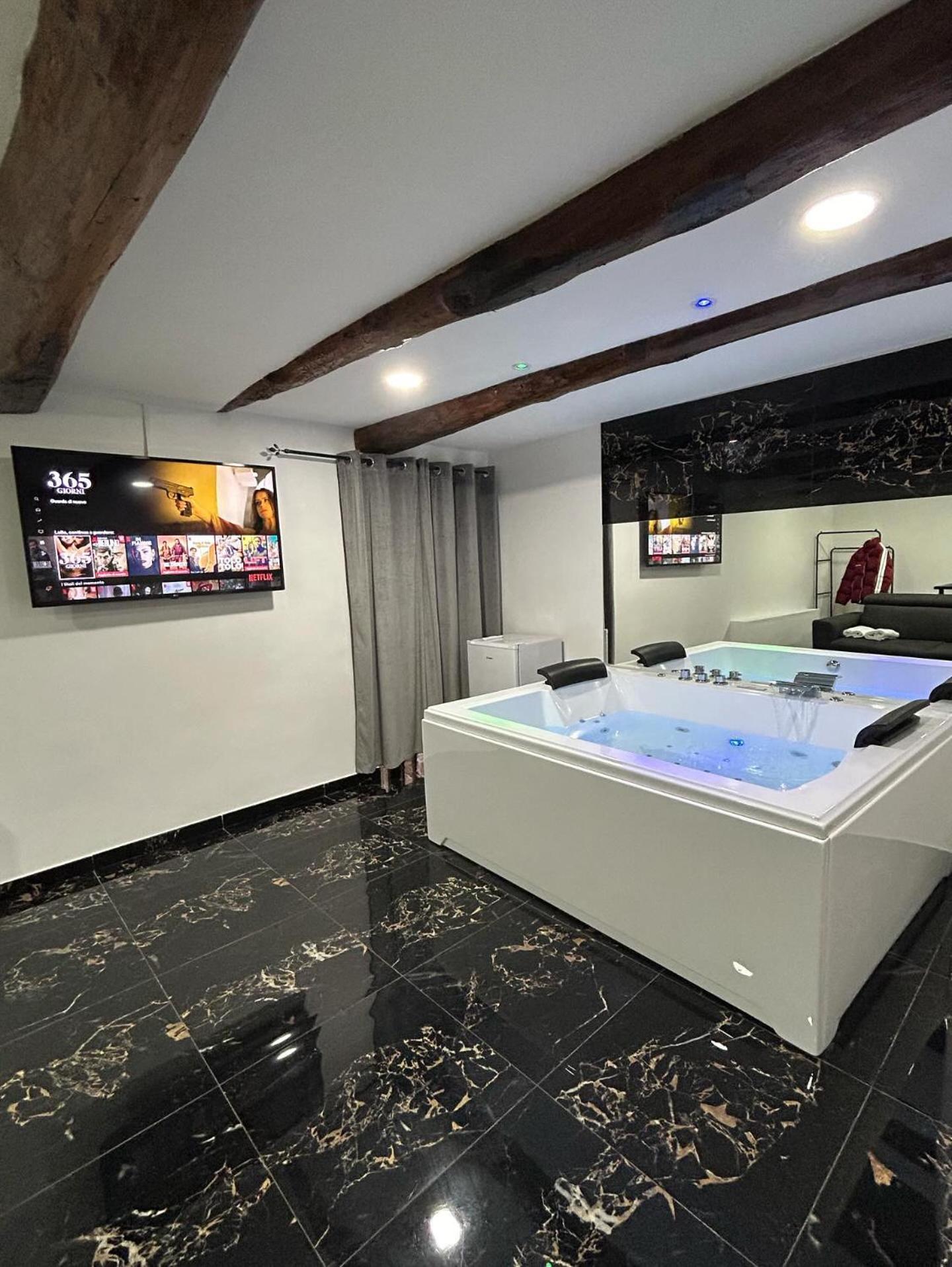 Giovanni Luxury Suites Napoli Exterior foto