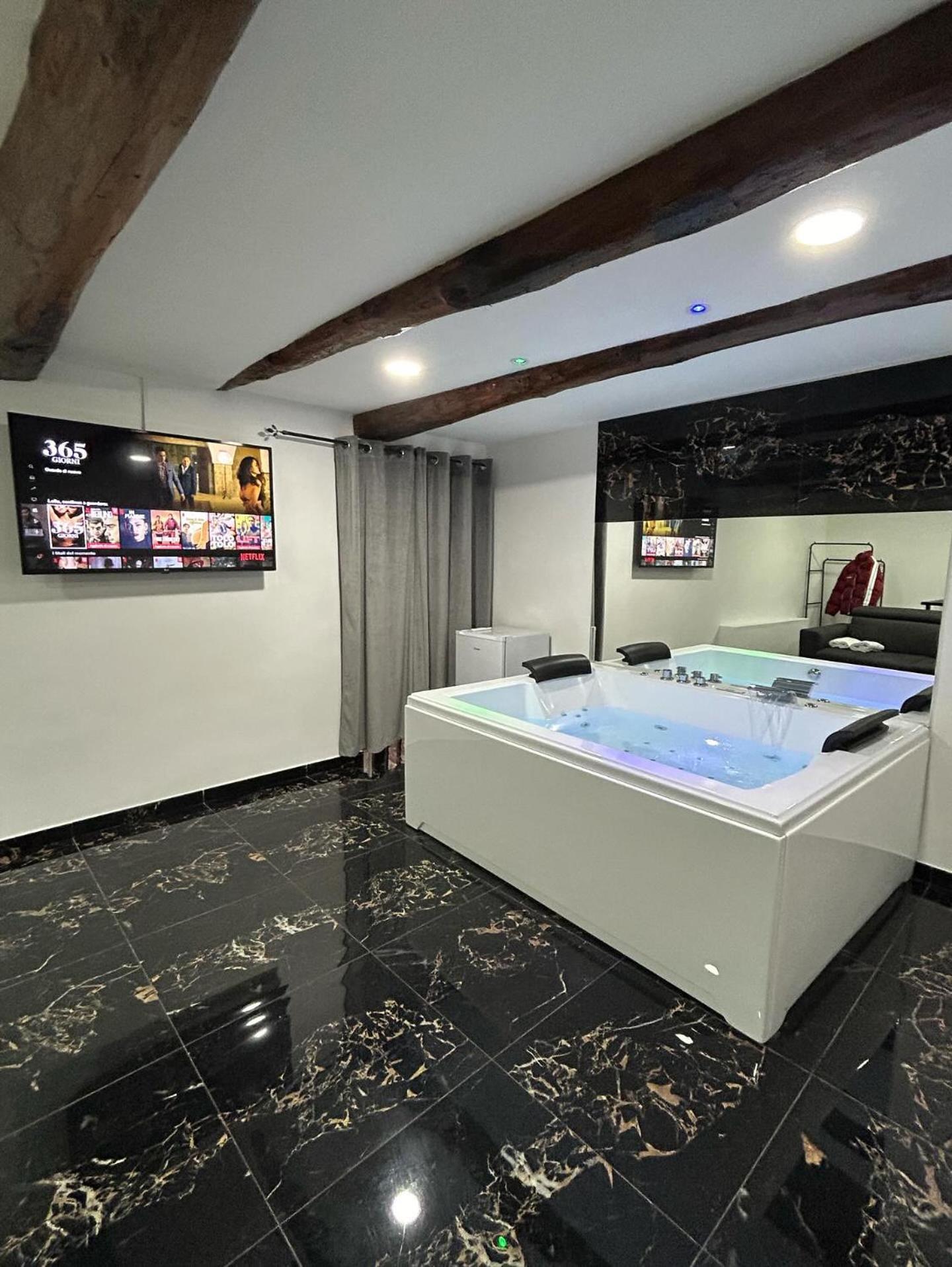Giovanni Luxury Suites Napoli Exterior foto